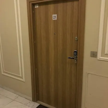 Vultor Apartment